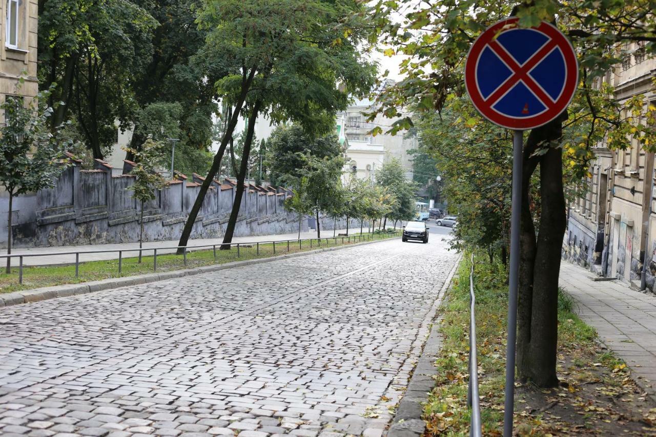Galllery Lviv Extérieur photo